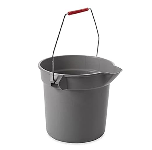 Rubbermaid Commercial Products Brute Heavy-Duty Round Bucket, 10-Quart/2.5 Gallon, Gray, Corrosive-Resistant Pail with Handle for Professional/Janitorial Cleaning and Material Transport, Pack of 12