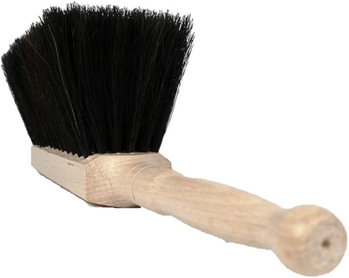 VALENTINO GAREMI Work Areas Cleaning Brush – Long Natural Horsehair | Heavy-Duty Garage, Workshop, Garden & Shed Brush | Beechwood Handle | Made in Germany