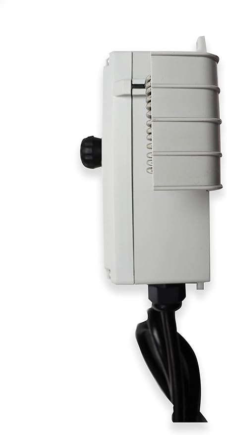 TH5 Line Voltage Thermostat Assembly with Standard 120 Volt Outlet - AC 3 Prong Cord Plugs