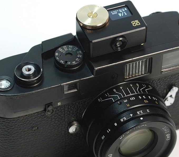 OLED Light Meter, Meter S Brass Version, New Screen Design, Real-time Metering and One-Button Metering for Vintage Cameras (Brass Dial)