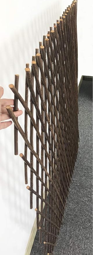 Expandable Garden Trellis Plant Support Willow Lattice Fence Panel for Climbing Plants Vine Ivy Rose Cucumbers Clematis