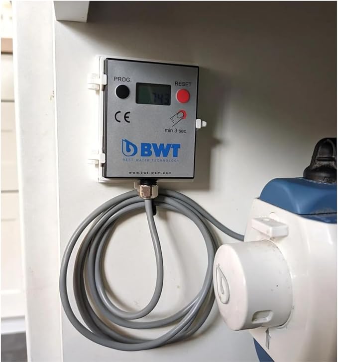 BWT Aquameter HF Water Filter Meter 3/8" with LCD Display – High Flow (100–700 l/h) – For Water Lines & Large Equipment – Battery-Powered
