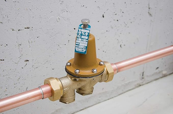 Watts LF25AUB-Z3 Water Pressure Reducing Valve NPT Female Union x NPT Female, Polymer Seat, 3/4 Inch