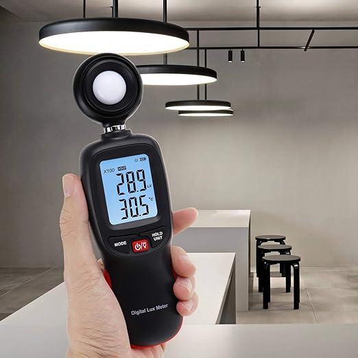 Lux Meter with Data Record, Digital Light Meter Illuminance Meter, Backlight Lux Temperature Meter 0~200,000 Measurement Range Lux/FC Unit MAX/MIN/Hold Function