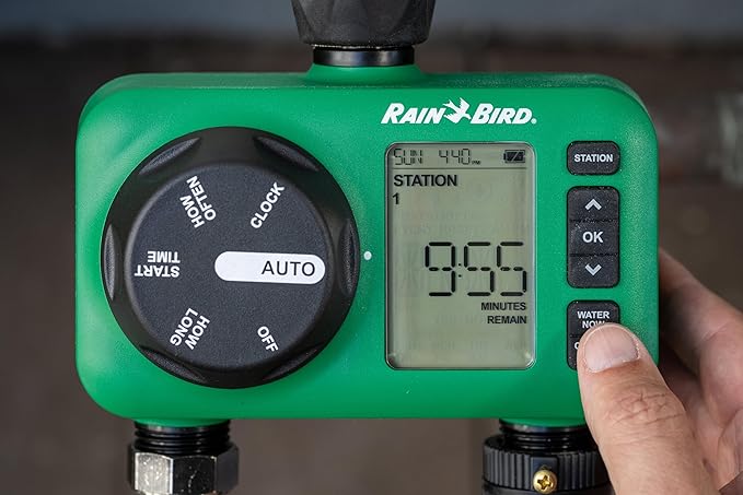 Rain Bird HET200 Electronic Digital Hose End Watering/Irrigation Timer, Battery Operated, 3/4" Garden Hose Thread, Heavy-Duty Brass Inlet, 2 Outlets/Ports