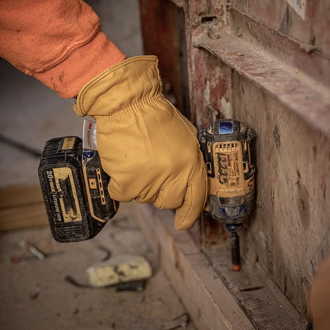 Wells Lamont Insulated Leather Work Gloves for Men - Full Grain Cowhide - 3M Thinsulate Insulation, Fleece Lined - Ergonomic Fit - Ideal for Construction - Durable Winter Protection - Large, 1108L