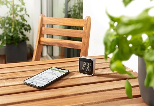 Eve Weather (Matter) – Smart Weather Station for Temperature, Humidity, Weather Trend, IPX4 Water Resistance, Display, Wireless, Siri Voice Access, Requires Thread Border Router